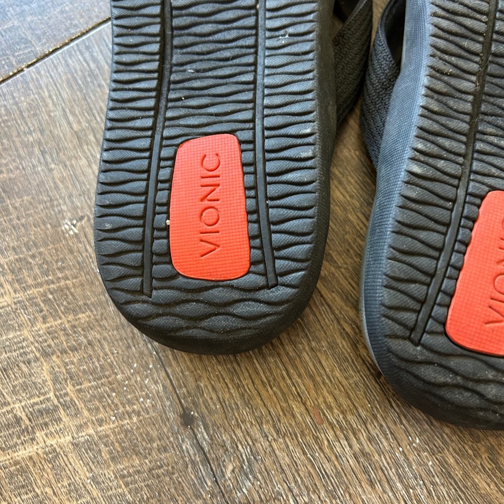 Vionic Women 8 Men 7 Black Grey Orthotic Thong Sandals Flip Flops JH-01-2022 - Picture 5 of 7